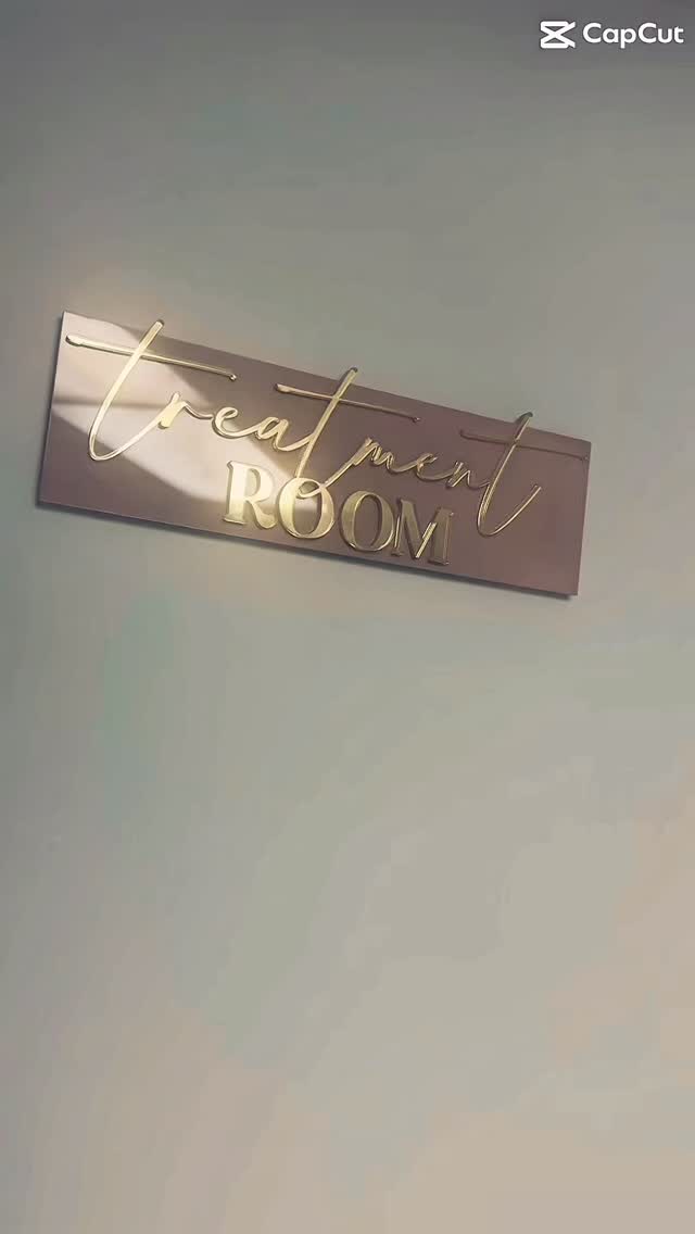 What a privilege it is to be tired from the work I once begged the universe for ✨
From late nights dreaming to full days doing… I’ll never take this for granted 🤍
#DreamToReality #businessowner #grateful #abundance