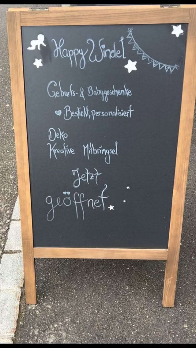 Willkommen im wohl kleinsten und süßesten Babygeschenke-Laden des ganzen Landes! 🥰
Bei happywindel.ch erwartet dich eine zauberhafte Welt voller liebevoll bestickter Plüschtiere und einzigartiger personalisierbarer Babygeschenke.
– perfekt für dein Baby oder als Geschenk mit Herz! 💖
#Babygeschenke #PersonalisierteGeschenke #Kuscheltiere #Einzigartig #handmade