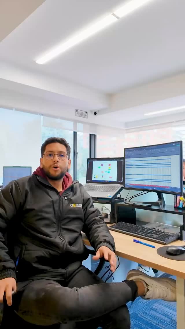 En Camargo Eléctricos el talento joven es el motor de grandes proyectos! ⚡️
Conoce a Camilo Mojica, Ingeniero Civil de la Universidad de los Andes y pieza clave de nuestro equipo como Ingeniero Junior de Proyectos. Su experiencia es el reflejo de lo que buscamos: compromiso, aprendizaje constante y visión estratégica desde el inicio hasta el fin de cada obra. 🏗️👷♂️
Nos enorgullece ser un espacio donde los profesionales pueden asumir nuevos retos y ver el impacto real de su trabajo en empresas líderes. 🚀
¿Listo para llevar tu carrera al siguiente nivel? ¡Hablemos! 👋
#camargoelectricos #ingenieriacivil #proyectoselectricos #crecimientoprofesional #ingeneriacolombia