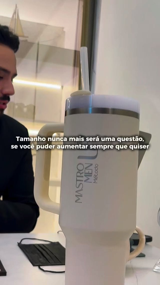 A maioria dos homens encara isso como algo fixo, imutável, sem saída.
Mas quando existe técnica, planejamento e acompanhamento, a percepção muda completamente.
Você deixa de se limitar…
e passa a ter controle sobre o seu próprio resultado.
Com um protocolo bem conduzido, é possível manter, ajustar e potencializar ao longo do tempo, sempre com naturalidade e segurança.
E isso vai muito além do físico.
Reflete na sua confiança, na sua presença e na forma como você vive seus momentos mais íntimos.
👉 Se você quer entender como funciona no seu caso, me chama no Direct ou no WhatsApp e vamos conversar com discrição.
#DrRhuanQueiroz #AutoestimaMasculina #ConfiançaMasculina #HarmonizacaoIntimaMasculina #EsteticaMasculina AltaPerformanceMasculina PresençaMasculina