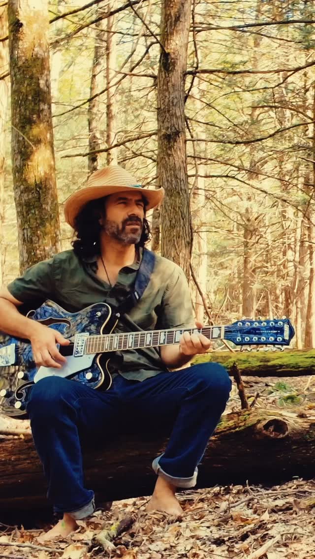 I had Dr. John’s Gris Gris album kicking around in my head for a few weeks before the song popped out.
“Night Tripper” was released last week and is a single off the album “Where The South Winds Wail” out 5/22.
Stream this song and take a moment to pre-save the album.
Link in bio