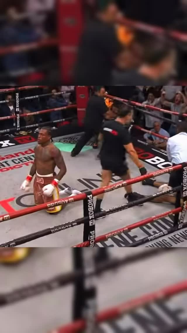 WAR! 🔥 definitely in the running for fight of the year…mad respect to both fellas ✊