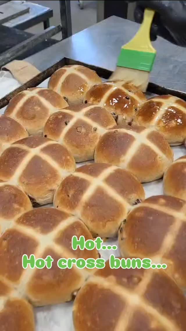 Meet @jorge.089, our new member of team!!! Have you tried our hot cross buns??? Are made fresh, no mixes, no chemicals!!! #suportlocal #indepentantbakery #artisanbakery #hotcrossbunseason #familybakery