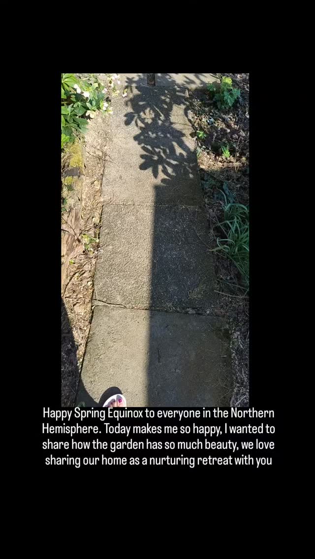 Happy Spring Equinox to you all in the Northern Hemisphere!
What a wonderful day it is to reveal the beauty of the garden and our home we share with you as The Greenhouse Spa Retreat.
It's been more than a decade since Dan and I, with help in the garden from Linda, his mum dreamt and cultivated a haven for you to nurture yourself in nature... Today it makes me smile so much that our hard work has paid off.
Thank you Mother Nature for bringing back Spring, blossom, flowers blooming, trees budding, birds twittering, Beatles daring paths, Tinks sun bathing on the slate slabs.... Blissful.
We wanted to share the feeling of this beautiful homegrown oasis with you because it felt so nourishing for us.
We respect all beings, from the tiny ant to the elephant, from the snake to a kangaroo... Saving plants, trees, people's freebies and castoffs meant we were able to upcycle and dare to be different, all whilst treading gently on this earth, respecting others and wanting Liberty for all.
Come and join us ☘️