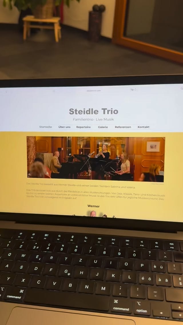 Wann kann man euch eigentlich live hören?
Diese Frage bekommen wir seit Jahren immer wieder.
Und jetzt ist es endlich so weit: Unsere nächsten öffentlichen Auftritte sind online. 🎶
Alle Termine findet ihr auf unserer Webseite (Link in Bio) -> www.steidletrio.com
Wir freuen uns auf euch. 🫶🏼
#steidletrio
#livemusik
#konzert
#stmoritz
#musiklive
Musik: Push It Baby!
Musiker: Philip E Morris