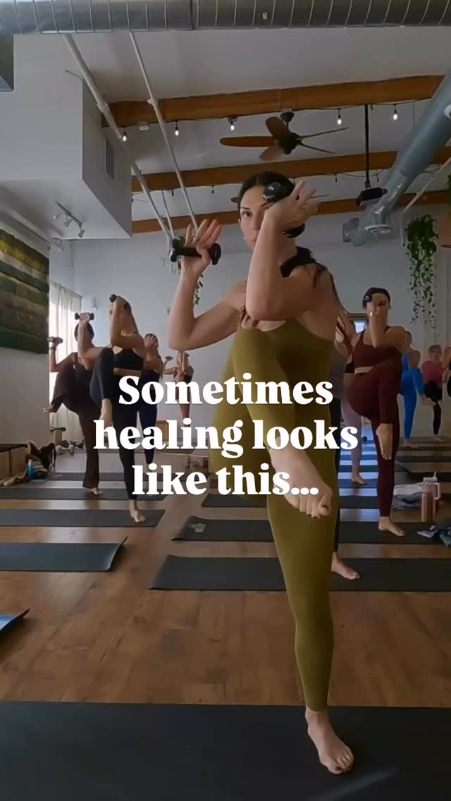 Healing isn’t linear but consistency will carry you. Showing up for yourself on all the days creates discipline, creates a sense of grounding and comfort. Movement is a huge part of my healing journey, how about you?