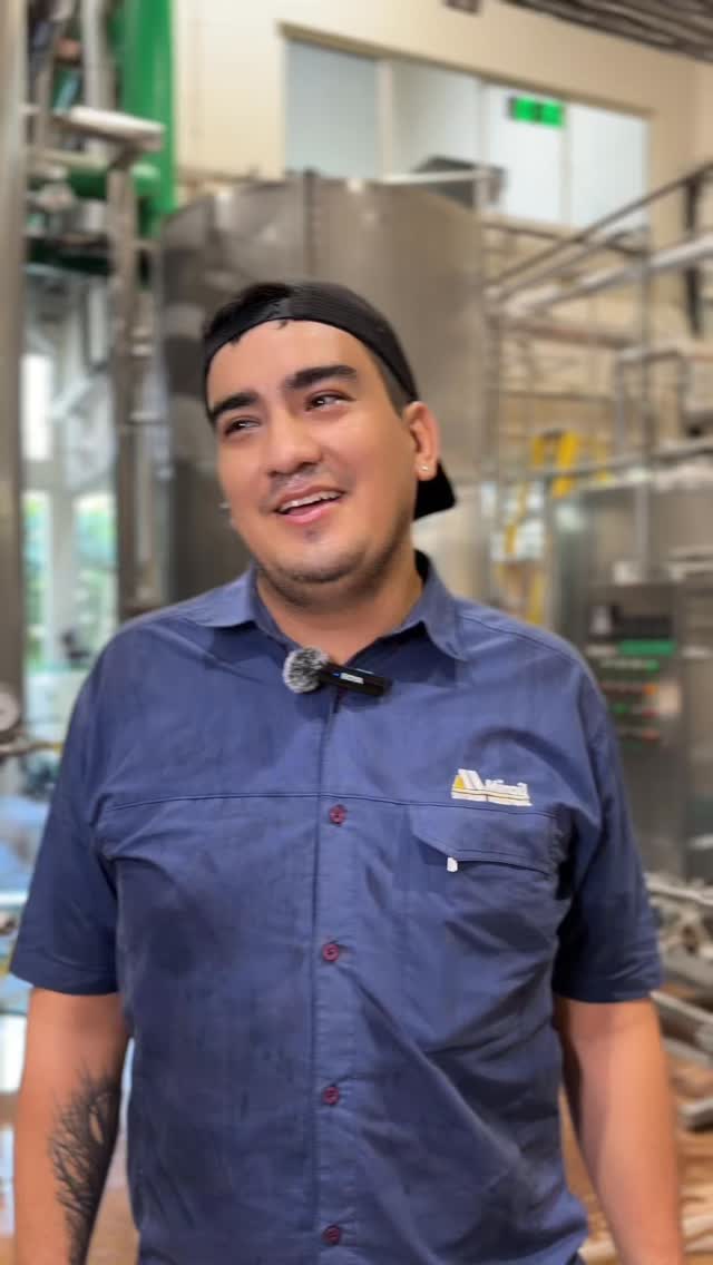 Papás en la casa y cerveceros en la fábrica.
¡Feliz día del padre! 🍺