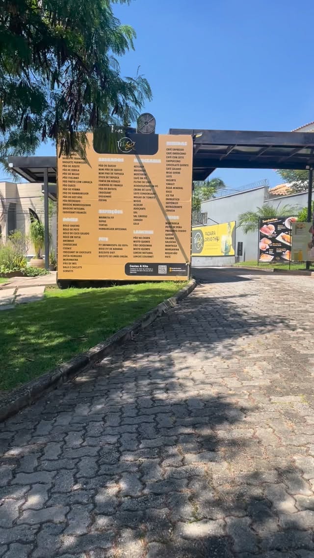 O bazar em prol da nossa instituição já começou! Ate as 17h na Tri.Go