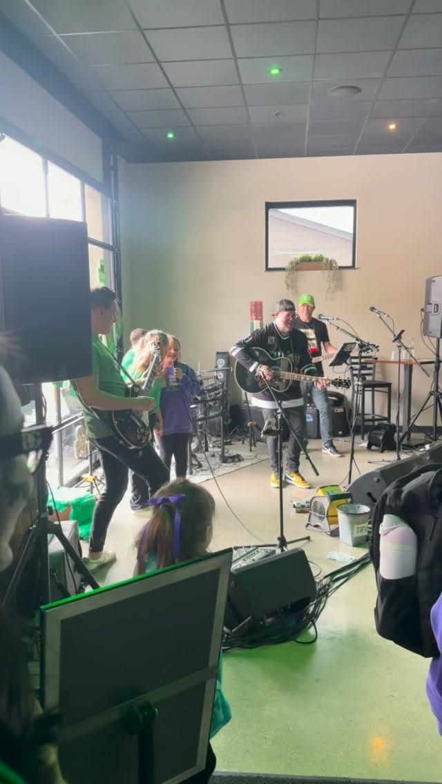 ☘️ Our #gidfam are not just good at dancing…our dancers loved singing with @tallboymke !