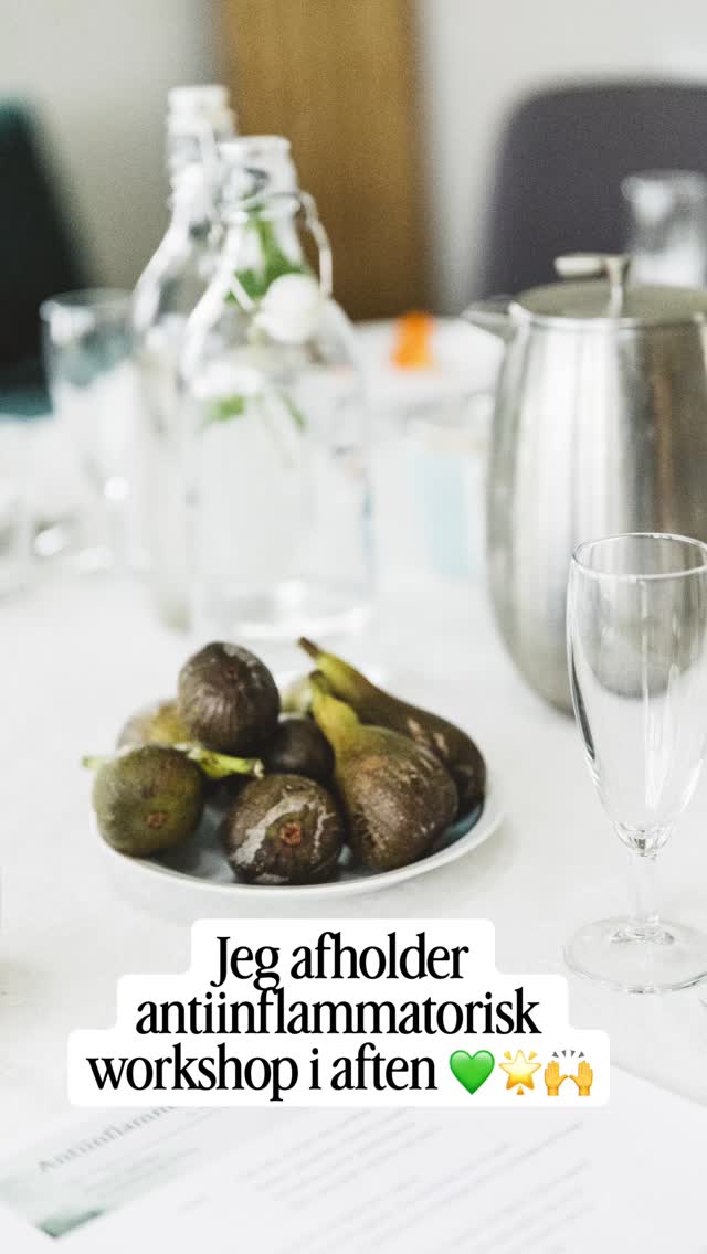 Jeg glæder mig helt vildt til i aften, hvor jeg holder workshop om antiinflammatorisk kost 💚
Det er noget helt særligt at samle mennesker omkring maden – og dele viden, smag og små greb, der kan gøre en stor forskel for både energi, fordøjelse og velvære.
Hvis du ikke nåede med i dag, så har du muligheden den 8/4 🌿
Du er så velkommen.
Se workshopkalender via link i bio.
#antiinflammatoriskkost #sundhed #energi #fordøjelse #workshop