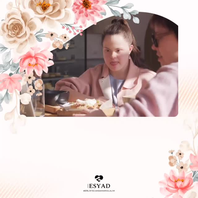 💛 Bugün 21 Mart 💛
Farklılıkların değil, sevgimizin ortak olduğu bir gün.
Down sendromu bir hastalık değil, genetik bir farklılıktır.
+1 kromozom, +1 sevgi demektir.
Onların dünyası daha saf, daha içten, daha gerçek…
Bizim dünyamız ise onları ne kadar anladığımız kadar güzel.
✨ Farklılıkları kabul edelim,
✨ Önyargıları birlikte yıkalım,
✨ Her bireyin eşit ve değerli olduğunu hatırlayalım.
Unutmayalım;
Her birey biriciktir ve her kalp aynı değerde atar.
#DownSendromu #Farkındalık #21Mart #FarklılıklarGüzeldir #Eşitlik Sevgi
