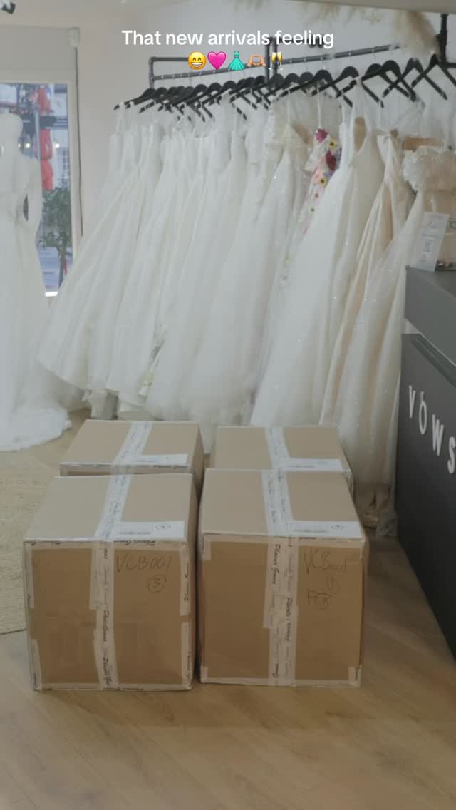 Our dresses have landed… 👰✨
Fresh, floaty and very beautiful indeed.
Our new bridal collection just dropped and honestly… you might want to “accidentally” get engaged.
Pop in, try them on, fall a little bit in love 💍 just like we have.
Wakefield, West Yorkshire
#ModernBride #BridalStyle #WeddingInspo #NewIn #yorkshirebridal
