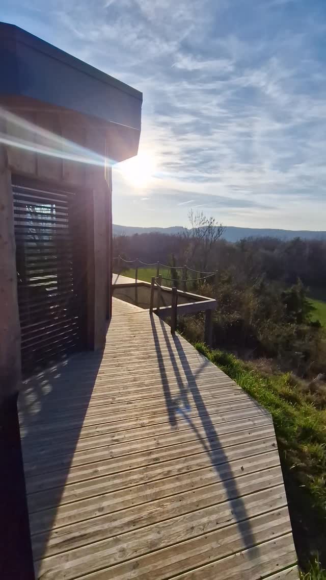 ⬅️⬅️ tourne vers la GAUCHE ❤️❤️😚😚
#savoie #cocoonwood #lodge #logementinsolite #