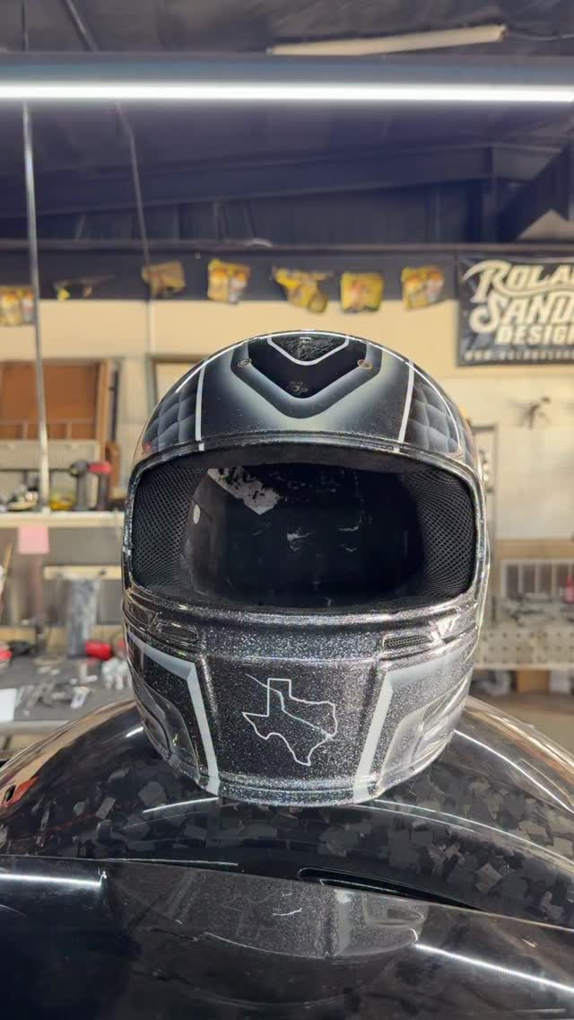 Helmet I did for my homie @codychildress @whovillespeedandcustom is headed his way to finish up putting all the padding and trim back on. @painthuffermetalflake #boostedbrad #custompaint