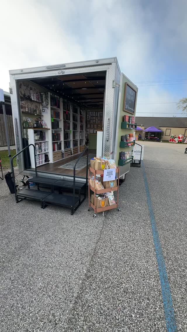 Come see us today at Angleton Market Days! We're set up from 11am-4pm 📚😊 #mobilebookstore #bookstagram #fyp