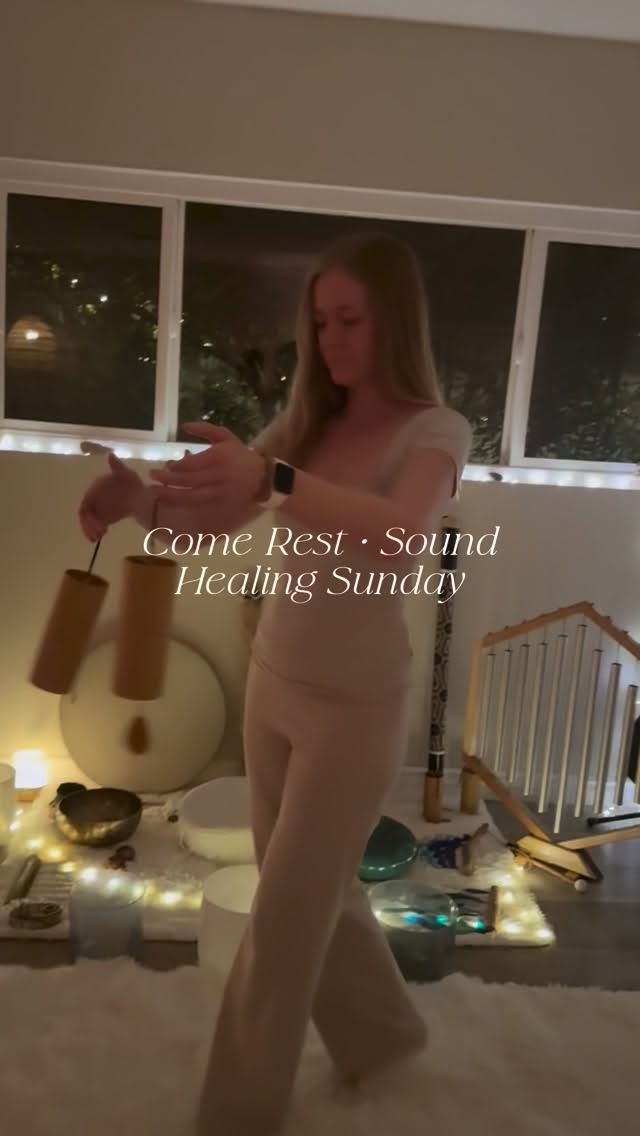 A little glimpse into the space we’ll be creating… ✨
If your body’s been asking you to slow down, soften, and reset—this is your invitation.
Sound healing this Sunday 🤍
Come lay down, receive, and let the sound do the work.
Spots are limited
DM me to join
#soundhealing
#soundbath
#nervoussystemregulation
#energyhealing
#losangeleswellness