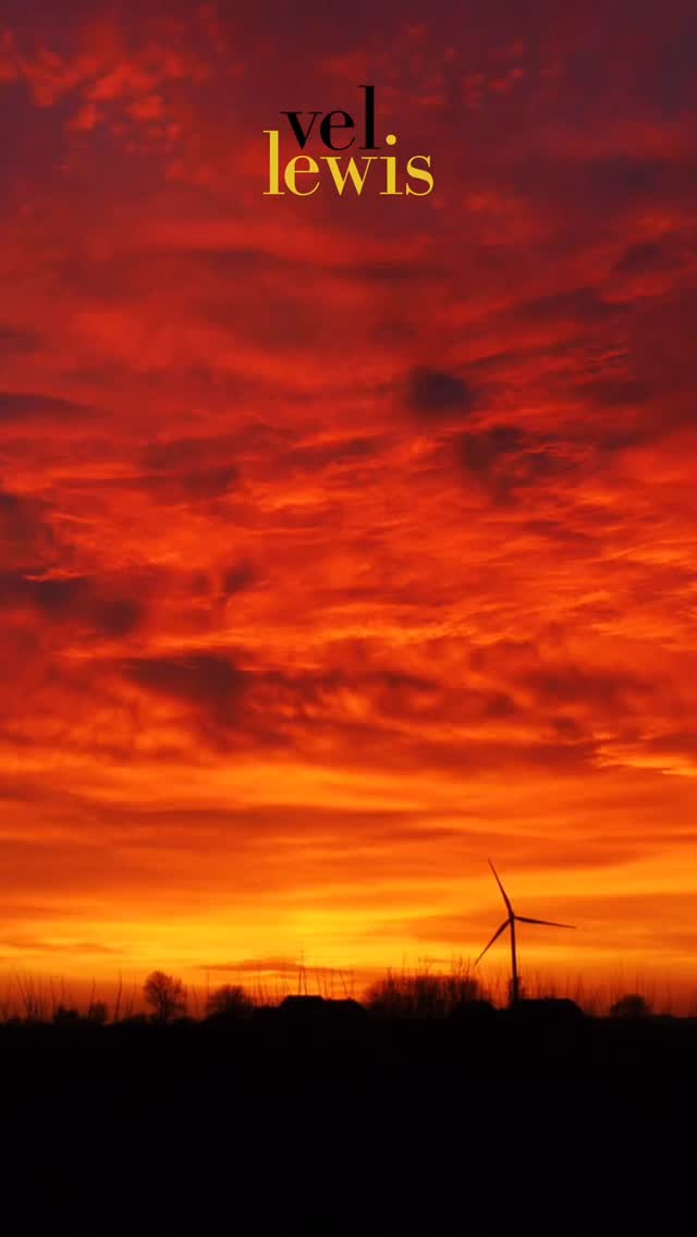 I Paid The Price by Vel Lewis
Available on all digital platforms.
Follow Vel Lewis Music for more!
#VelLewisMusic #jazz #hammondorgan #hamfam #organ #music #ipaidtheprice #sunset #stream #youtube #spotify #applemusic #amazonmusic