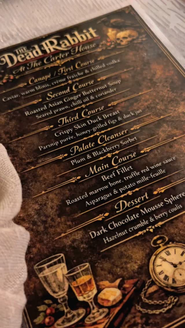 A 6 course dining experience in Simbithi Estate with the full service from decor to dining…
We managed to do a 24 hour turnaround for a special client last week. While this isn’t something I would recommend, I am so grateful to my client for knowing what they wanted and giving me creative freedom to make sure they had a dinner to impress.
A huge thank you to @tylers_butcher for the marrow bones and delicious caviar. Another thank you to @lovelaughproteas for the beautiful florals and settings for the table you are the best.
Book your dining experience in Ballito early to avoid disappointment.
#privatechefballito
#ballito