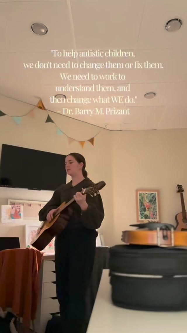 We need to continue to seek to understand in all scenarios 🫶🏼
There’s no right answer AND as therapists we should continue to adjust what we do to best support our clients! 🩷
#musictherapy #musictherapist