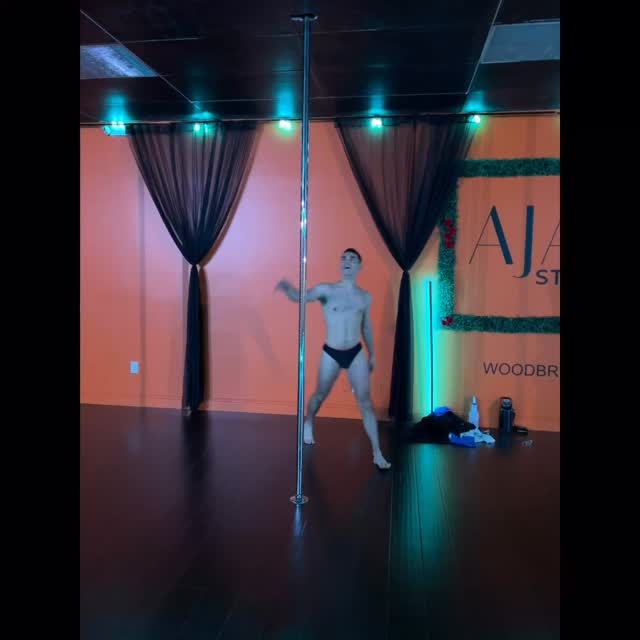 What’s a better time than now to start your Journey ✨
Pole with us at @ajax_studios_llc in Woodbridge, VA
