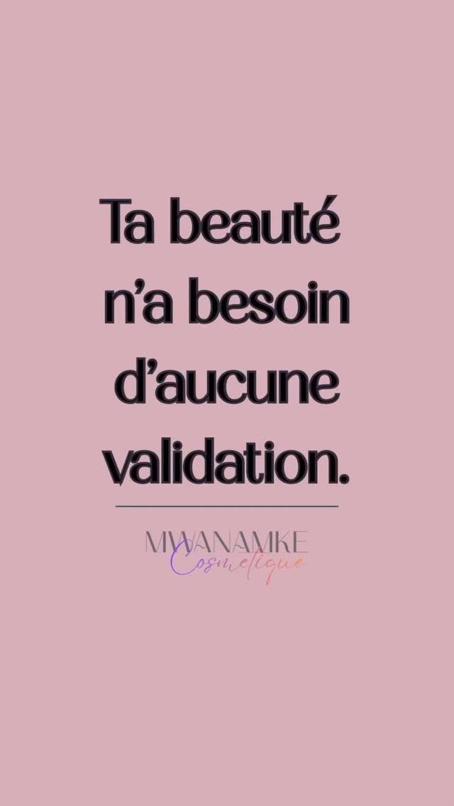Petit rappel dominical :
« Ta beautĂ© nâa besoin dâaucune validation. »
Que lâimage, la perception que tu as de toi, ne dĂ©pende jamais de lâapprĂ©ciation / humeur des autres, de leur perception, de leurs stratĂ©gies sociales inavouĂ©es ou non.
Est-ce que leur autorisation a été requise pour te créer ??
Jâai mĂȘme envie de rajouter : que la perception de ta beautĂ© intrinsĂšque et extĂ©rieure ne dĂ©pende mĂȘme pas de toi, de tes hauts, de tes bas.đ©·
â€ïžTu es et demeure Belle, Puissante & SacrĂ©e Ă chaque instant â€ïž
#beauté #mwanamkecosmetique #soinsnaturels #coffretbeauté #boxbeauté
