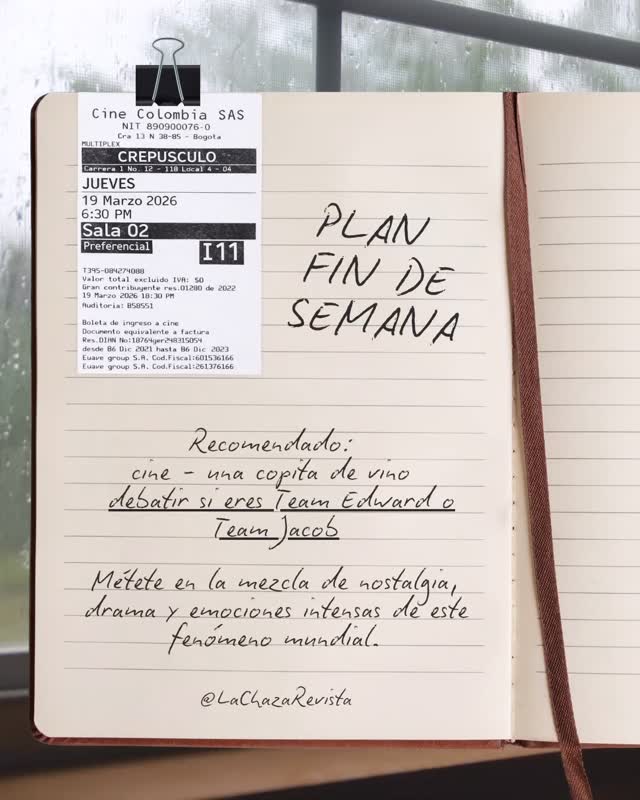#BixRecomienda: que este fin de semana hagas el plan completo — cine + una copa de vino + libro🍷🎦📘
🍿Ve a ver *Crepúsculo* en su reestreno, déjate llevar por la nostalgia y sigue la historia desde el inicio.
🧛Porque no es solo vampiros: es drama, miradas que pesan y mucha mucha mucha tensión.
@cinecolombia 🎬
Reseña en el carrusel.
#planesdepelícula #leeresunplacer #reseñasdelibros #lachaza