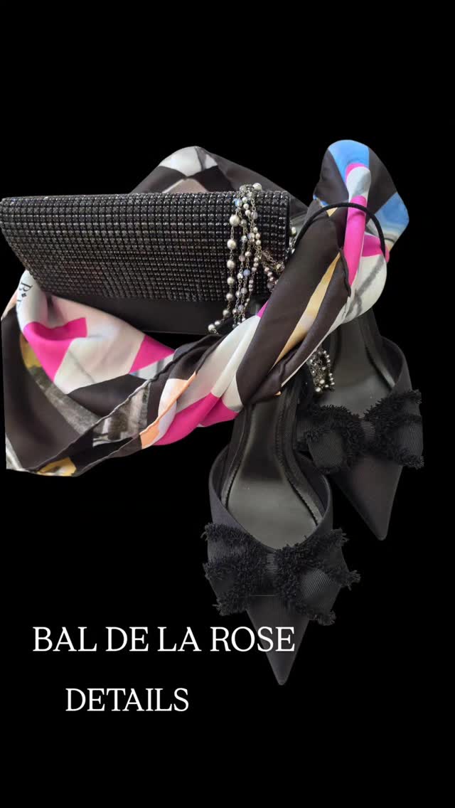 Mes Accessoires
My Details dressing up ✨️
For tonight
Le Bal de la Rose
@florence.e.bachofenszekely
#bechic #dressup #lebal
#galalook #bflovintage