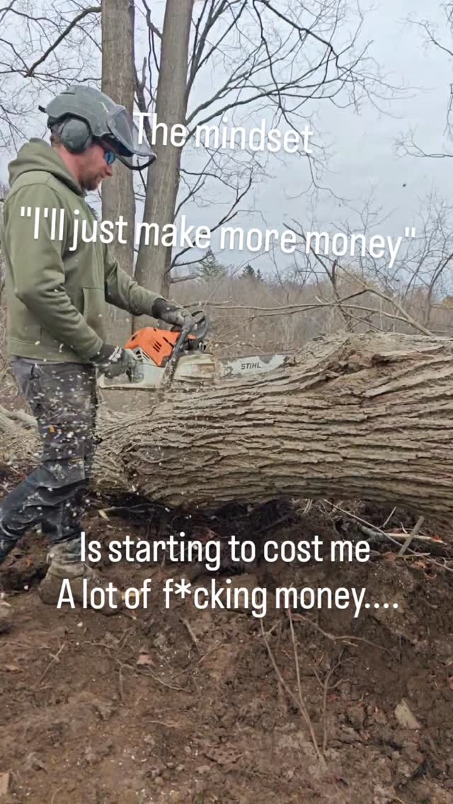 You can always just make more 🤷
#bluecollar #dirtyhandscleanmoney #workhardplayharder #treework #dirtwork