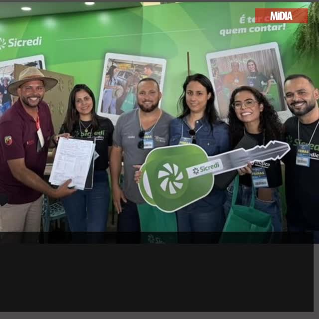 O Sicredi encerrou sua participação na Femagri, em Guaxupé/MG, consolidando sua atuação como parceiro estratégico do produtor rural e reforçando seu compromisso com o desenvolvimento sustentável do agronegócio. Reconhecida como referência nacional, a Feira reuniu produtores, empresas e instituições ligadas ao setor, promovendo inovação, tecnologia e oportunidades de negócios.
LEIA A REPORTAGEM COMPLETA >>> Link na bio