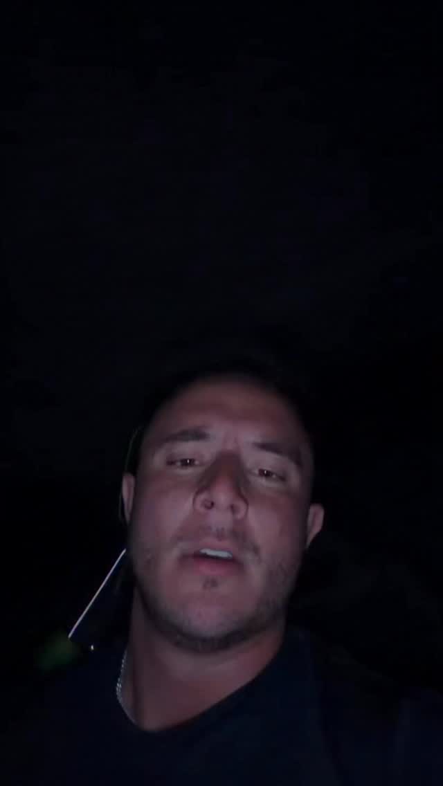 Gratitude is a two way street.
Here’s how to know when to take a step back