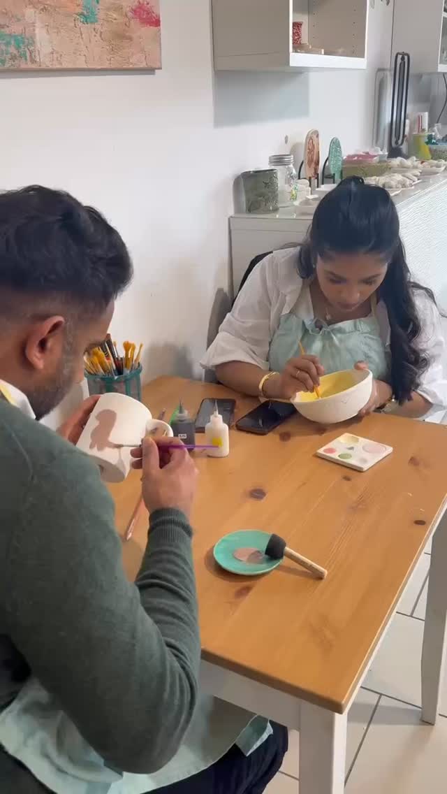 Spring is on its way, and our studios in Thalwil and Zug are filling up with colour, creativity, and a beautiful line-up of events 🩷
Here is what’s coming up next at Creative You:✨
Matcha & Ceramic Painting Experience with @unveil_aine ✨
The Nourish Bowl Workshop with @wonderlivings ✨
Neurographica & Ceramics with @adelartpaintings ✨
Late Night Painting, your favourite creative night out✨
Clay Workshop✨
Mother’s Day Creative Tea Party with @aurashappycup✨
Easter Chocolate & Ceramics with @losanna.pralines✨
And of course, our Great Spring Bloom Art Camps for the school holidays
From mindful workshops to social evenings, from kids’ camps to inspiring collaborations, there is something for every mood and every moment.
𝐏𝐫𝐞𝐟𝐞𝐫 𝐭𝐨 𝐤𝐞𝐞𝐩 𝐭𝐡𝐢𝐧𝐠𝐬 𝐬𝐩𝐨𝐧𝐭𝐚𝐧𝐞𝐨𝐮𝐬?
You can always walk in during opening hours, choose your piece, and start creating.
𝐏𝐥𝐚𝐧𝐧𝐢𝐧𝐠 𝐬𝐨𝐦𝐞𝐭𝐡𝐢𝐧𝐠 𝐬𝐩𝐞𝐜𝐢𝐚𝐥?
We host birthday parties, team events, private gatherings, and custom creative experiences in both studios or at your location.
Spring is the perfect time to try something new, slow down a little, and make something with your hands. We cannot wait to welcome you!
Gabriella & 𝖳𝖾𝖺𝗆
CREATIVE YOU – where You can be the artist
𑁍 Glärnischstrasse 1, Thalwil
𑁍 Chamerstrasse 77, Zug