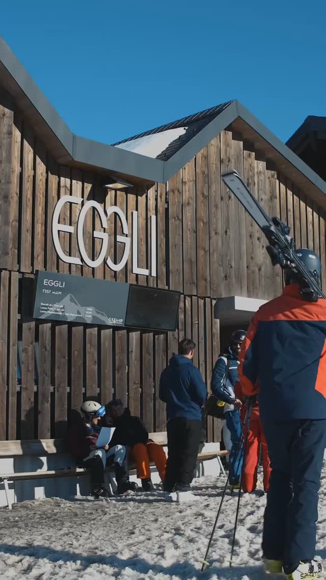 Gstaad’s gondolas got a luxury upgrade.
Moncler turned a simple lift ride
into a moving brand experience by wrapping gondola cabins in its signature aesthetic.
The result: a striking presence right in the middle of the Alpine landscape, where the brand’s identity naturally belongs.
It’s a great example of how outdoor environments can become powerful storytelling spaces.
📸 Gstaad
_________
#ooh #oohcampaign #moncler #gstaad