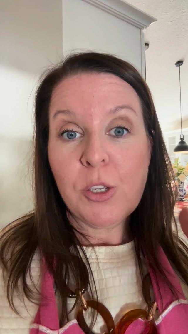 Here’s a peek at what I do to prep the cart for a Saturday sale. Because it lives in the garage, I always wipe it down really well to get the dust off and then decide what displays I’ll need for the treats. Figuring out the displays and adding small touches are my favorite part!
This week was all about spring and so the flower banner was a must. I found the banner and disco ball at @hobbylobby and love how they made the cart pop this week!
The cart has become this adorable little roadside stop and I love hearing people talk about how cute it is. I think it is, too! 😉🩷
#bakerycart #homebaker #bakerystory #smalltowngirl #homebakerlife