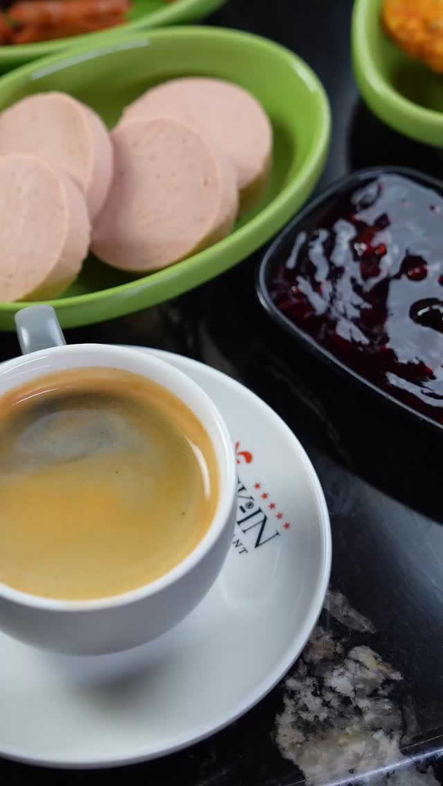 Sundays are made for moments like this… ☀️🍳
Start your Sunday at Tuck In Restaurant with a breakfast that brings everyone together. From rich flavours to beautifully prepared plates, every detail is made to be enjoyed. 🥐✨
With a wide selection inspired by breakfasts from around the world, there’s always something to suit your mood — whether you’re keeping it classic or trying something new. 🌍
Slow down, relax and enjoy your weekend the right way. 💫
📍 Tuck In Restaurant, Northampton