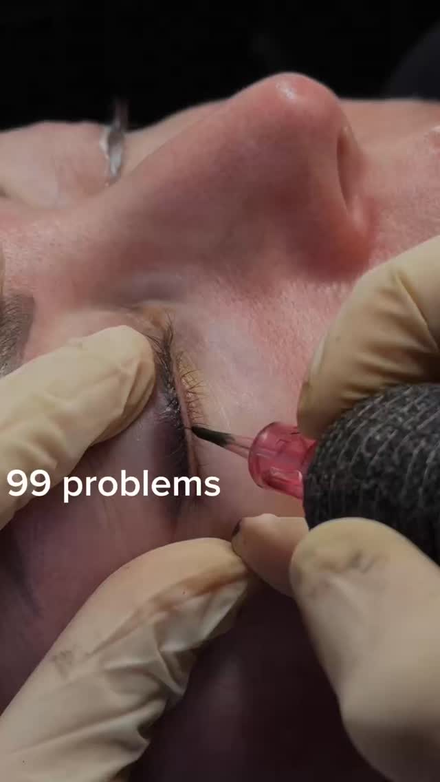 99 problems, one solution ✨
Summer is coming… and smudge-proof, waterproof eyeliner is the answer 😌🔥
No melting, no fading, just flawless all day.
Get yours now 💋
Permanent Makeup Services,
Tattoo Removal & Carbon Laser Facial
⬆️Book apt with the link in bio
✨Free Consultation available
📍Oshawa, Ontario
✉️browsbyieva@gmail.com
☎️416-804-6749
Website:
permanentbeautybyieva.com
#summertime #beach #canada #whitby #summervibes #durhamregion #oshawa #downtownwhitby #whitbyontario #whitby #durhamregion #scarboroughmoms #permanentbeautybyieva