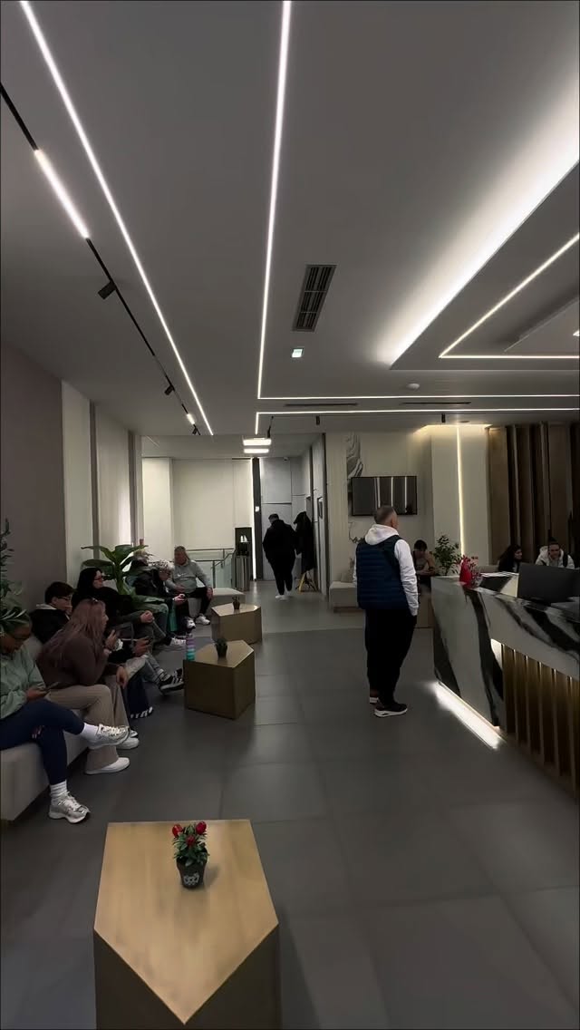 #elonix #elonixdentalclinic #elonixclinic #chiurgiamaxillofacciale #elonix #elonixdentalclinic #elonixclinic #chiurgiamaxillofacciale #clinica #elonix #estetica #salute #denti #dentista #impianti #turismodentale #turismodentalealbania #turismodentaletirana #turismodentaletiranaalbania #zircone #tirana #dentalsurgery #dentalveneers #dentalwork #laboratoriodentale #panoramica #scaner3d🦷 #dentifissi #sorriso #dentalsolutionsisrael #dentistica #sorridere