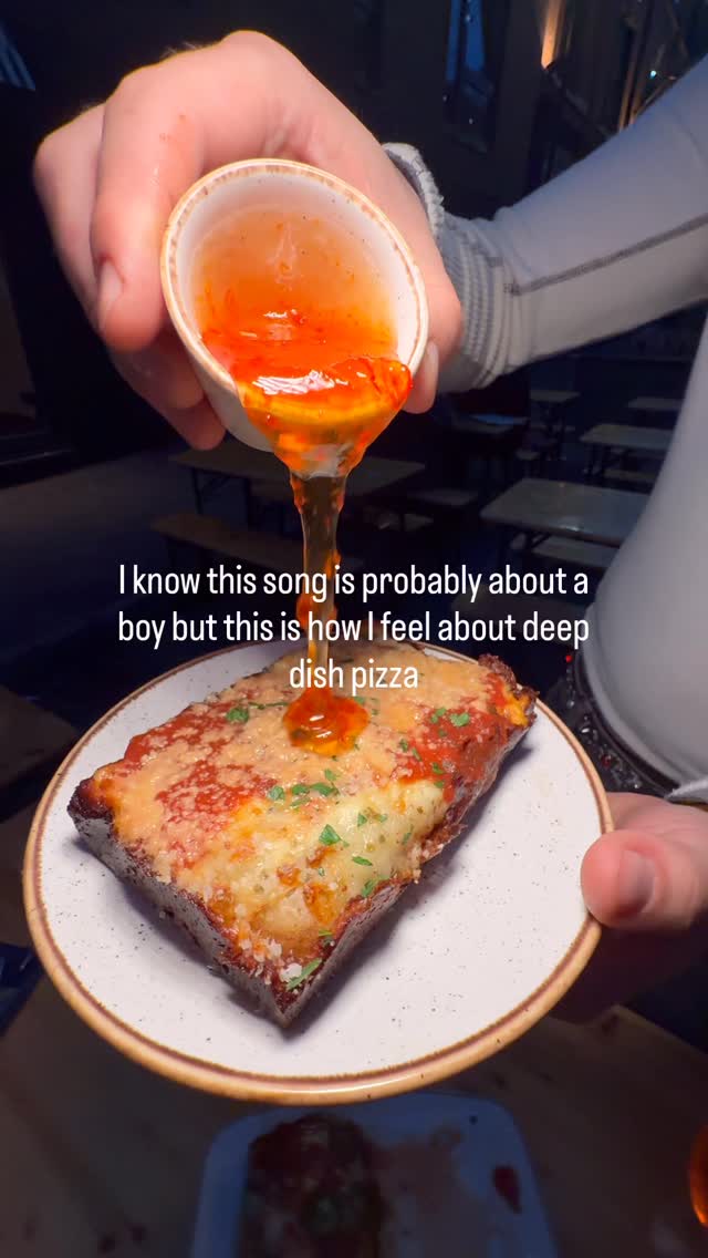 It’s true pizza really does make the world a better place
📍Deanos, Edge St, Manchester
#deanos #pizza #deepdishpizza #chicagostylepizza #manchester