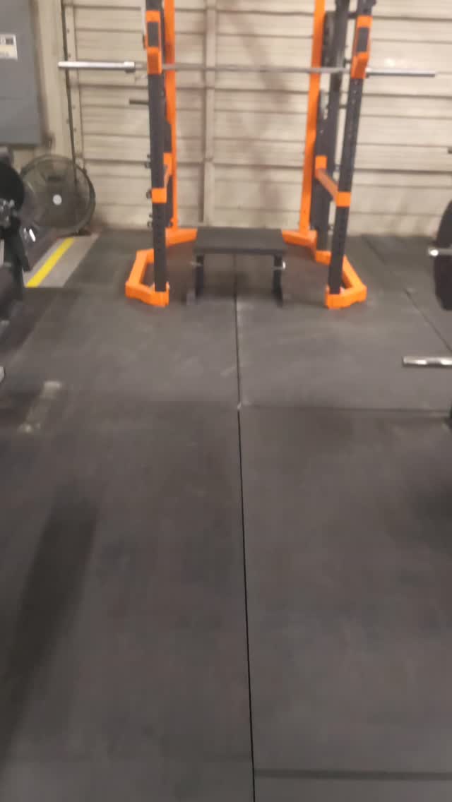 New equipment this week...enjoy and please DONT DESTROY!
#gym #gymmotivation #thursday #fitnessmotivation