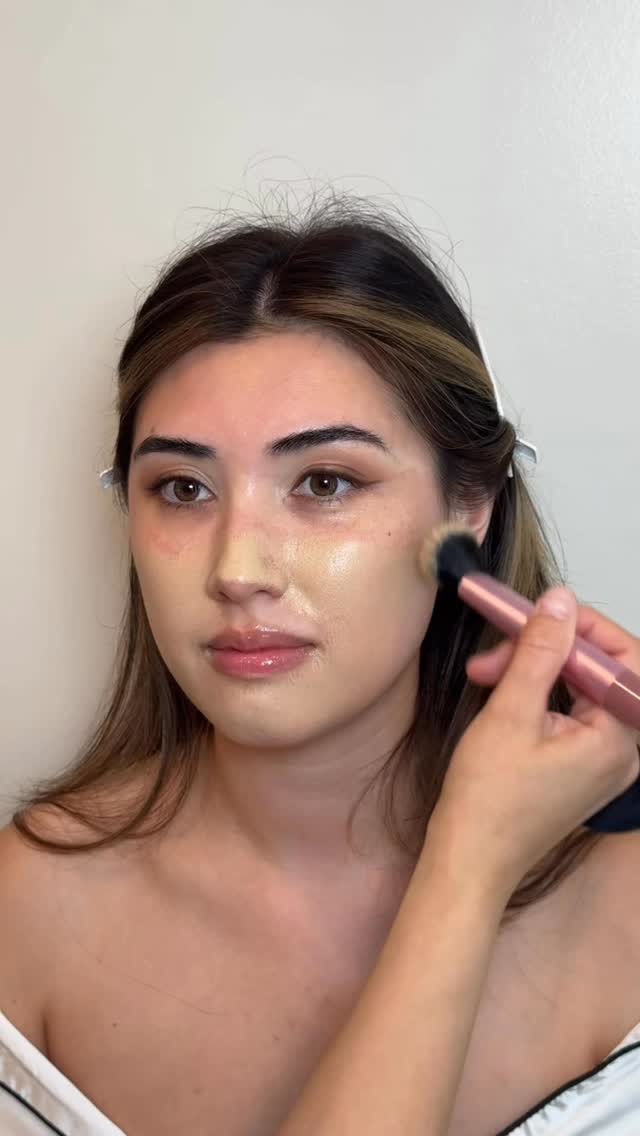 I DO 💍 bridal previews. And there is a very real difference.
The word trial makes it feel like you are testing artists back to back, trying to figure out who you like.
But your wedding day is not the place for uncertainty.
You should be choosing your artist because you have already done your research.
You have gone through their website.
You have studied their portfolio.
You have seen real brides on their Instagram.
You have read their reviews and understand their process.
That is how you book with confidence.
When I first started, I was open to trials before booking. I completely understand why brides ask for them.
But as I grew into a bridal makeup and skin specialist, my process became more intentional.
A bridal preview is not about testing makeup. It is a full dress rehearsal for your wedding day and it is reserved exclusively for my booked brides.
Here is what makes it different ✨👇🏻
✔️ We are not experimenting. We are finalizing your exact wedding day makeup look.
✔️ You prep your skin exactly as you will for the wedding, including brows, lashes, and any treatments.
✔️ You wear white or a bridal robe so you can see the full bridal vision.
✔️ You bring your veil, jewelry, and accessories so everything comes together seamlessly.
This is where confidence is built.
This is where decisions are finalized.
This is how we create a calm, seamless wedding morning.
My goal is not just beautiful makeup. It is making sure you feel secure, confident, and completely in love with how you look knowing it photographs beautifully and lasts all day.
Booked brides receive bridal previews.
This experience is intentionally designed that way.
2026 and 2027 New Jersey brides
Inquiries are now open through the link in bio.
#bridalmakeupartist #njmakeupartist #njbride #bridalmakeup #weddingmakeup