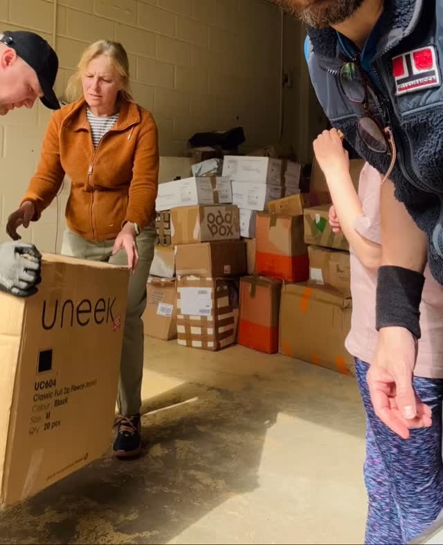 Another busy Thursday. I had my little helpers today! Keep ‘em coming !!