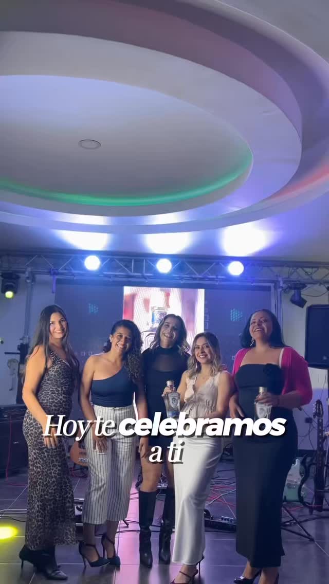 Nuestra noche lució diferente a cualquiera y ellas fueron lo mejor de ella