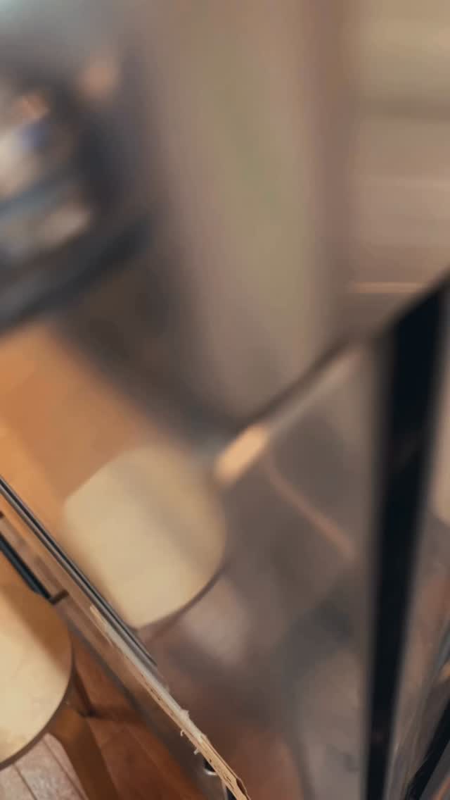 今日はアメリカンスコーンを少し多めに焼けたので、
少しだけ店頭で販売です。
.
.
.
#ウィルスターズ
#糸島