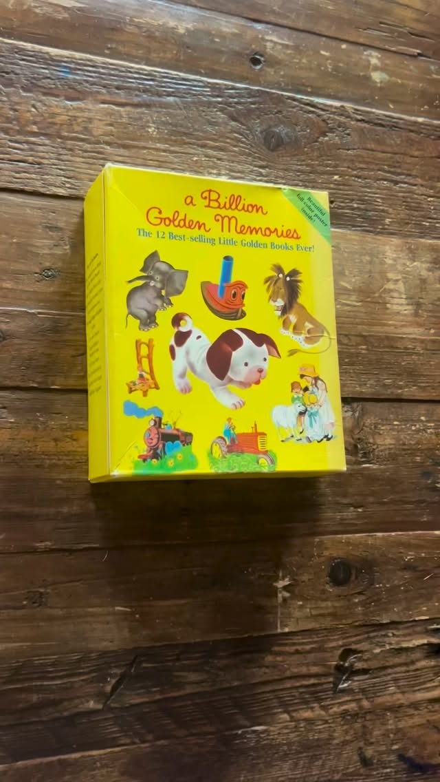 I can think of a billion reasons to come check these out at the shop 😌
#littlegoldenbooks #vintage #nostalgia