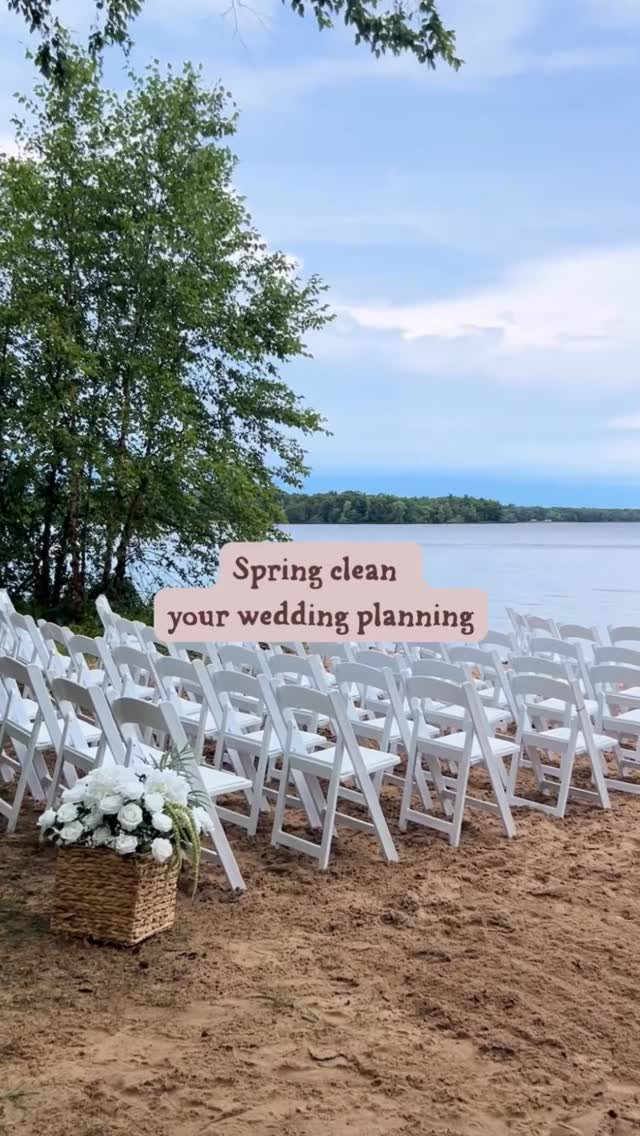 Spring cleaning isnāt just for your closet. Wedding planning gets heavy fast.
Too many opinions, too many tabs open, too many āshoulds.ā Youāre allowed to simplify! Keep what matters, let the rest go.šš»