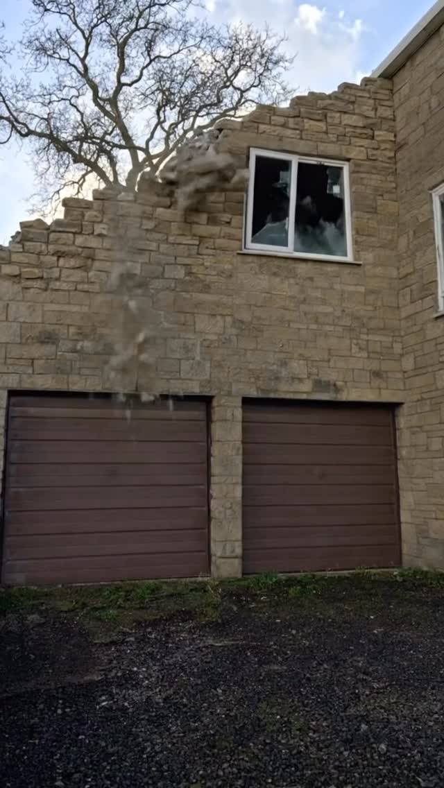 From a 1960s carbuncle to a modern architectural dream. We stripped this property back to its bones to create a light-filled, functional family home. Which part is your favorite? The glass balcony or that view? #HomeRenovation #ModernArchitecture #InteriorDesign #BeforeAndAfter #HouseGoals RestorationProject PropertyTransformation