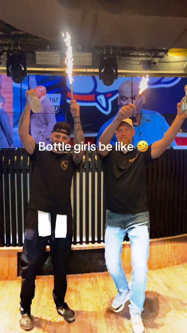 Bottle girls be like 😂
#barleyhouse #clenightlife #bottlegirls #weekend #cle