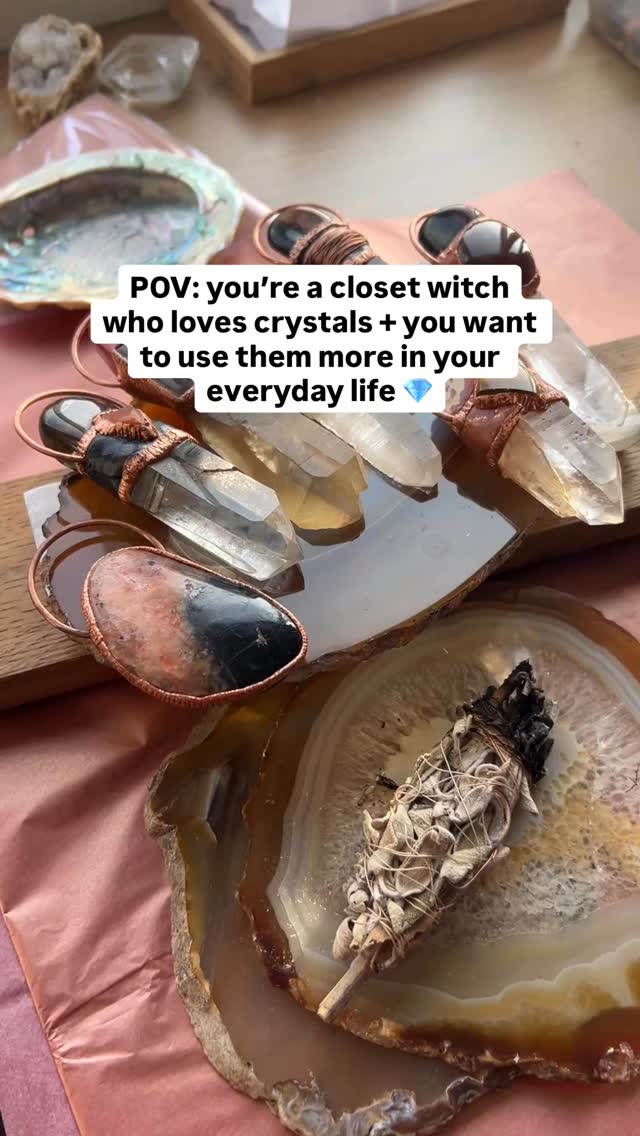 A crystal talisman is the perfect effortless way to invite crystal healing into your life -
Supporting your intentions and supercharging your manifestations -
Whilst looking absolutely stunning, too 😍
Every talisman is handmade, one of a kind, and Reiki-blessed to serve it’s owner 🙌
Accessible healing + manifestation is at the heart of everything I do here -
Your talisman will act as a daily reminder of your power, your strength, and your ability to manifest your dreams ✨
Follow me @coppermyst if this is a bit of you 💎📿💃