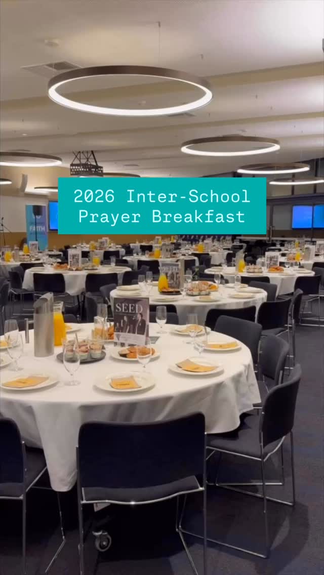 Last Friday, we got to pray together with over 180 students, parents, chaplains, staff and supporters, representing 18 different schools!
Here’s a quick recap if you missed the event 🎥
