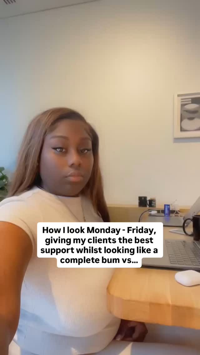 Haha, I’m sorry but a cute casual smart wear on the weekday with no makeup, is my vibe, but when the weekend comes it’s a diff story.
I’m just not that girl to be wearing makeup, to work inside the house, unless I’m going somewhere important
Can anyone relate? 😅