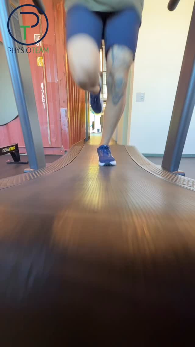 💙 PHYSIO-TEAM Horgen sucht dich! 💚
Du bist Physiotherapeut und willst dich fachlich vertiefen und im Team wachsen? Dann passt du perfekt zu uns!
✨ Bei uns steht Teamarbeit im Fokus:• Gemeinsame Gruppenprojekte zu fachlichen Themen• Aktiver Austausch & Weiterentwicklung im Physio-Bereich• Offene, direkte Kommunikation im Team• Raum für persönliche & fachliche Entfaltung
💪 Arbeite in einer modernen Praxis mit Fokus auf aktive Therapie – und entwickle dich gemeinsam mit uns weiter!
📩 Bewirb dich jetzt: gl@physioteam-horgen.ch
#physio #teamwork #gruppenarbeit #weiterentwicklung#physiotherapie horgen karriere